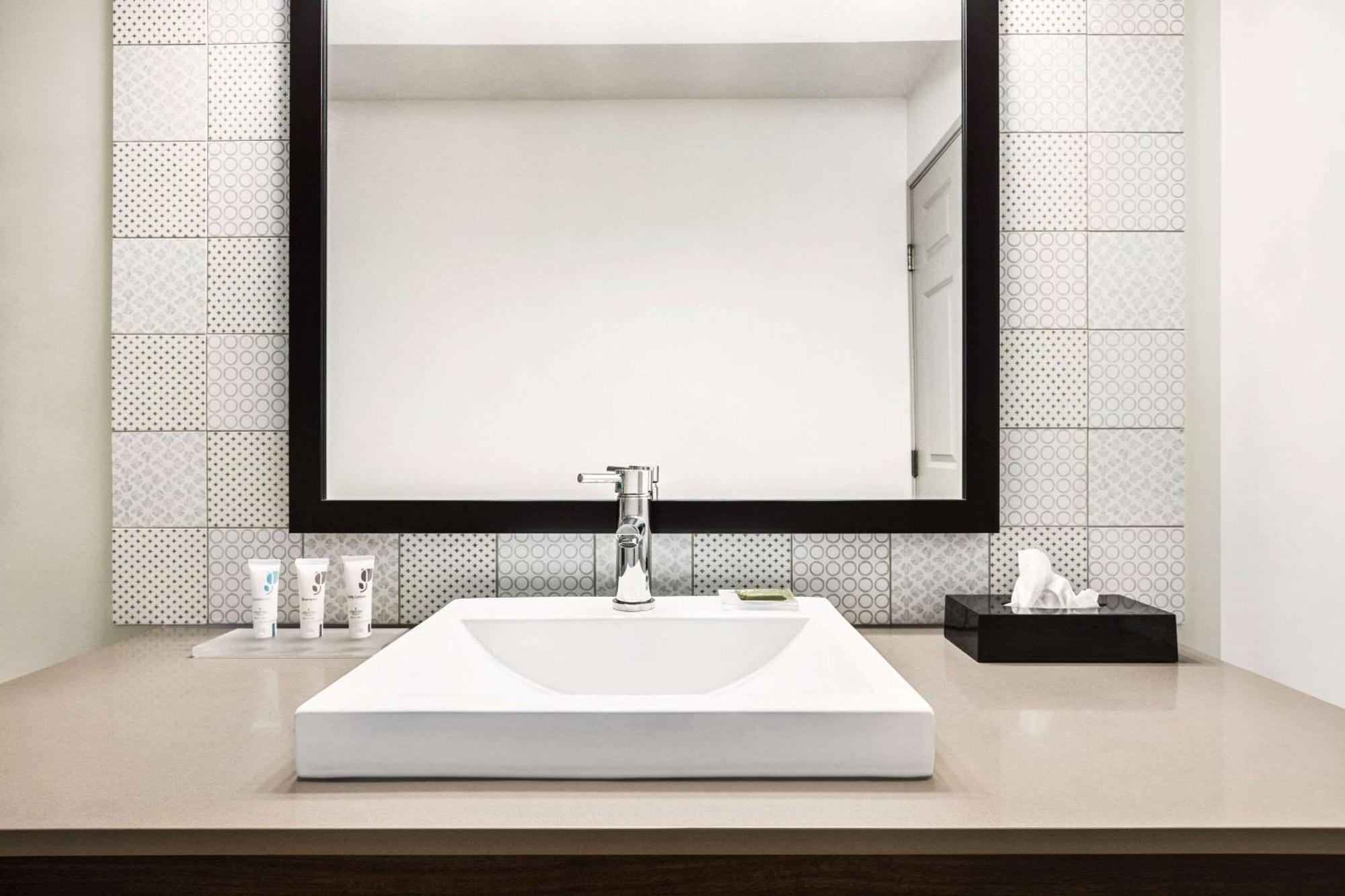 Country Inn & Suites By Radisson, St Cloud East, Mn 세인트클라우드 외부 사진