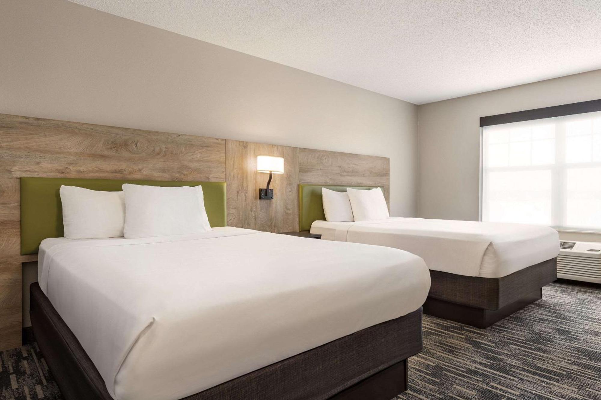 Country Inn & Suites By Radisson, St Cloud East, Mn 세인트클라우드 외부 사진